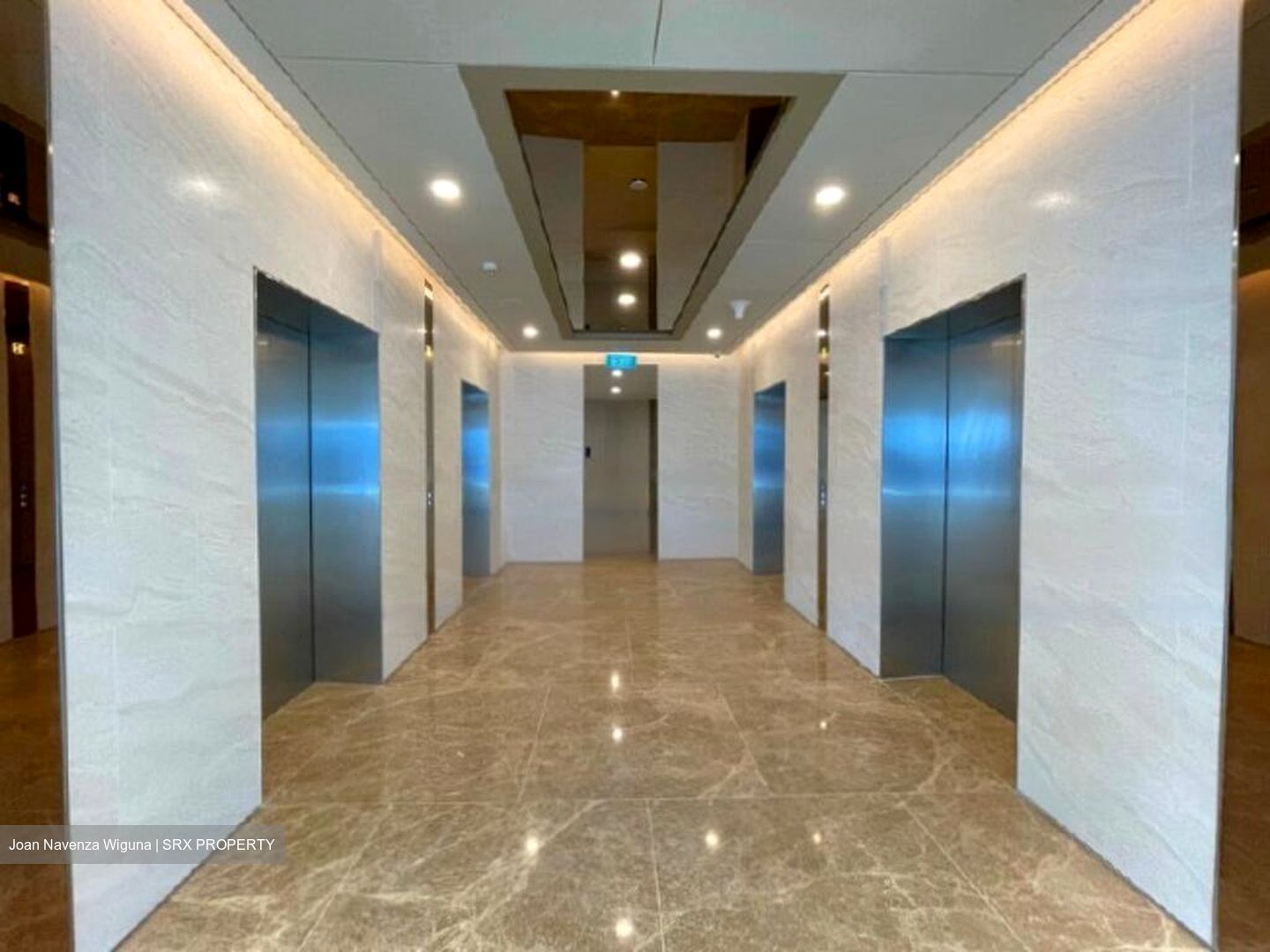 PLUS (D1), Office #481573121